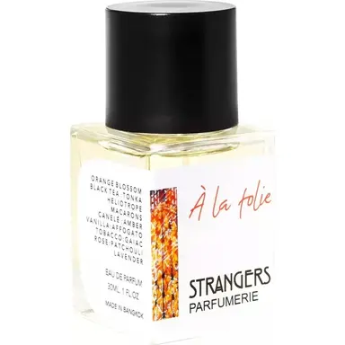 À la folie by Strangers Parfumerie bottle