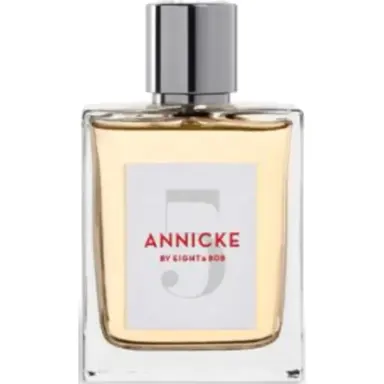 Annicke 5 by Eight & Bob