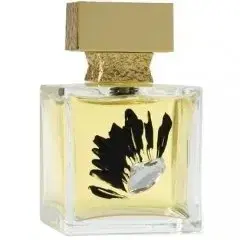 Nasreen by M. Micallef bottle