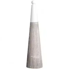 L’Eau d’Issey Fleur de Bois by Issey Miyake bottle