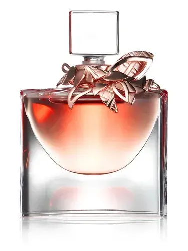 La Vie Est Belle L'Extrait de Parfum by Mellerio dits Meller by Lancome bottle