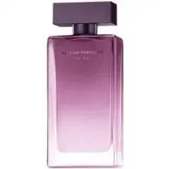 For Her Eau de Toilette Delicate Limited Edition by Narciso Rodriguez bottle