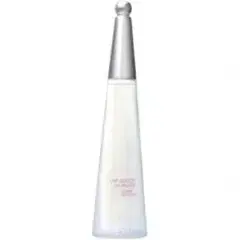 L'Eau d'Issey Une Goutte de Nuage by Issey Miyake bottle