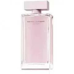 For Her Eau de Perfume Delicate Limited Edition by Narciso Rodriguez bottle