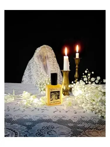 Lace Draped Spectre by Solstice Scents bottle