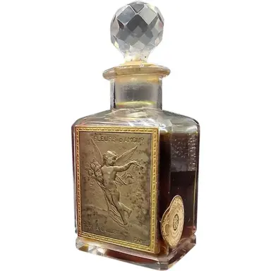 Fleurs d'Amour Extrait by Roger & Gallet bottle