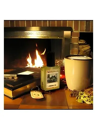 Maplewood Inn by Solstice Scents bottle