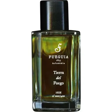 Tierra del Fuego by Fueguia 1833 bottle