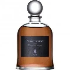 Une Voix Noire by Serge Lutens bottle