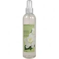 Gardenia by Bath & Body Works bottle