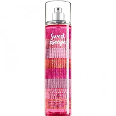 Sweet Escape - Strawberry Picnic by Bath & Body Works bottle