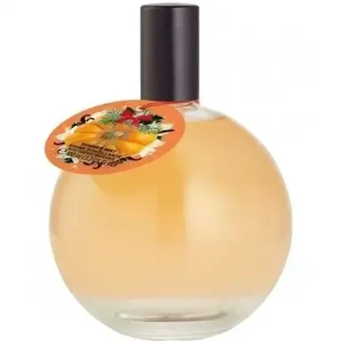 Vanilla & Tonka Bean by The Body Shop bottle