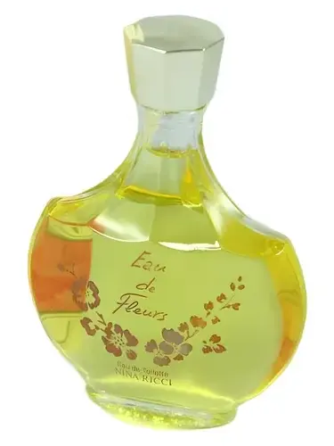 Eau de Fleurs by Nina Ricci bottle