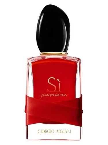Si Passione Red Maestro by Giorgio Armani bottle