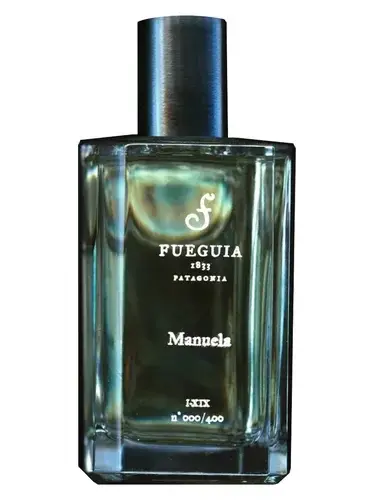 Manuela by Fueguia 1833 bottle