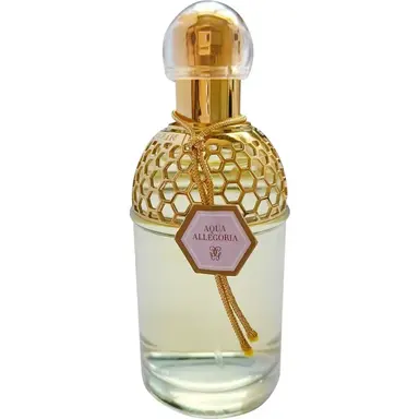 Aqua Allegoria Lavande Velours by Guerlain bottle