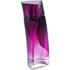 Embrace Her by Oriflame bottle