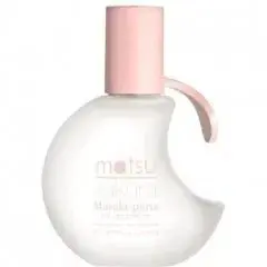 Matsu Sakura by Masaki Matsushima bottle