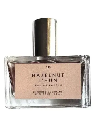 Hazelnut L'Hun by Le Monde Gourmand bottle
