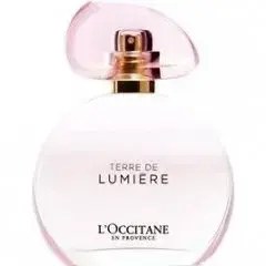 Terre de Lumiere L'Eau by L'Occitane en Provence bottle