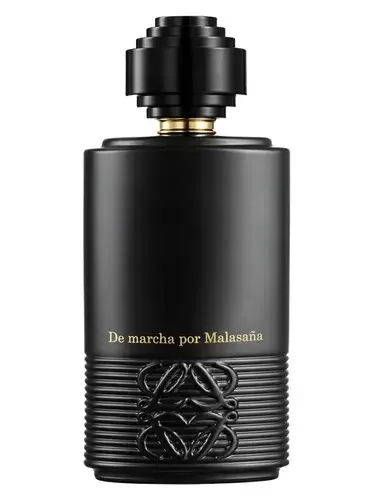 De Marcha Por Malasaña by Loewe bottle