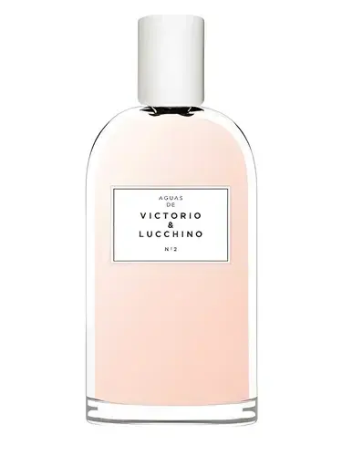 Nº 2 by Victorio Lucchino bottle