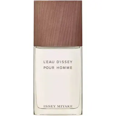 L’Eau d’Issey pour Homme Vetiver by Issey Miyake bottle
