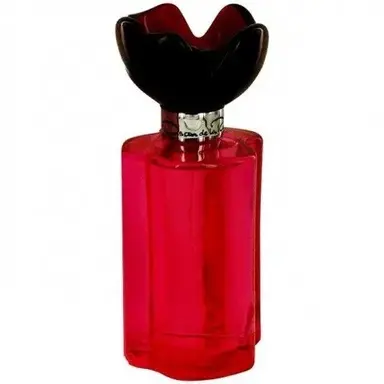 Rose by Oscar de la Renta bottle