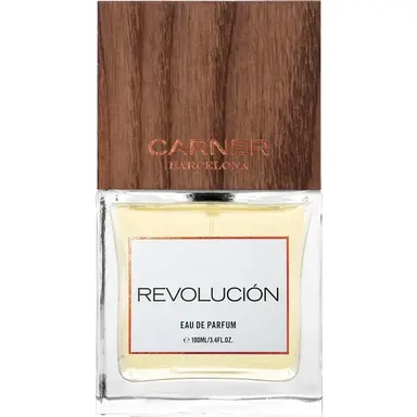 Revolución by Carner bottle