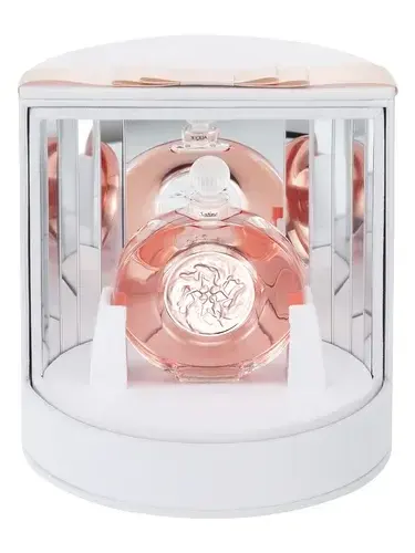 Satine Crystal Extract de Parfum by Lalique bottle