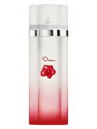 Oscar Island Flowers by Oscar de la Renta bottle