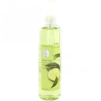 Green Tea and Cucumber Essence by Bath & Body Works bottle
