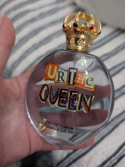 Fragrance outlet/the 7c group logo