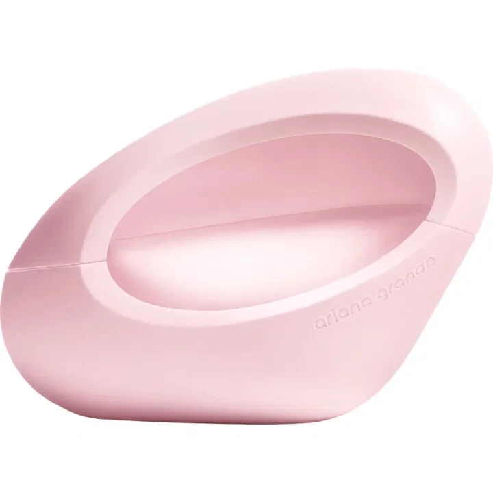 Mod Blush by Ariana Grande
