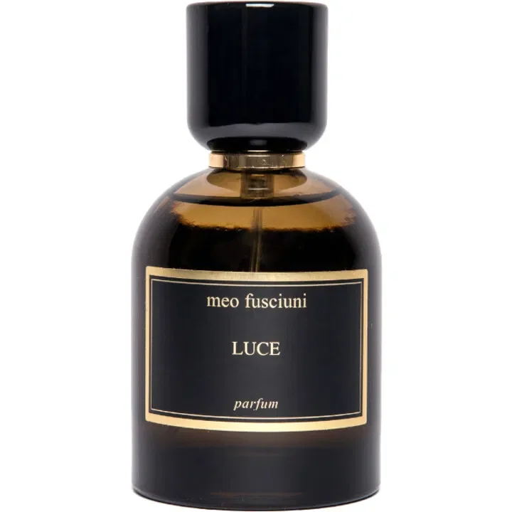 Luce by Meo Fusciuni